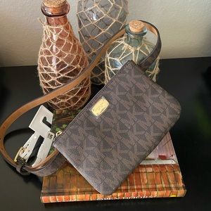 Michael Kors belt bag
